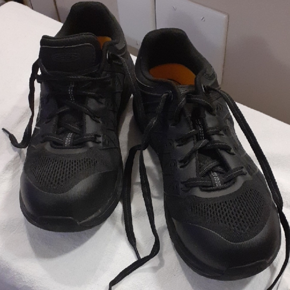 Keen Men's Black Steel Tip Utility Shoes Size 9.5M